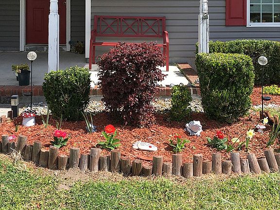 Front landscaping