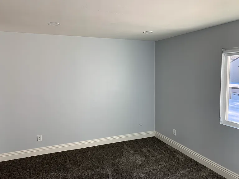 1722 Kingsdown Ct — Photo 12