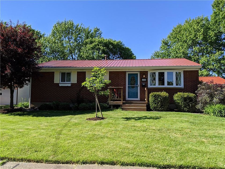 1st image of 292 Gaylord Dr