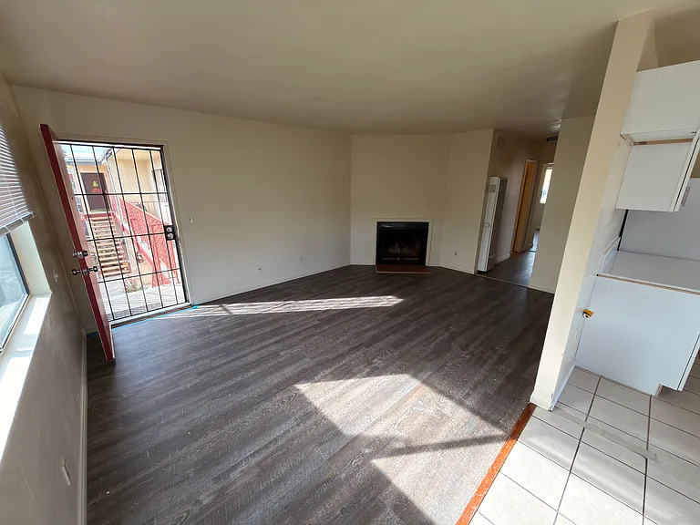 3662 Van Dyke Ave #7 — Photo 7