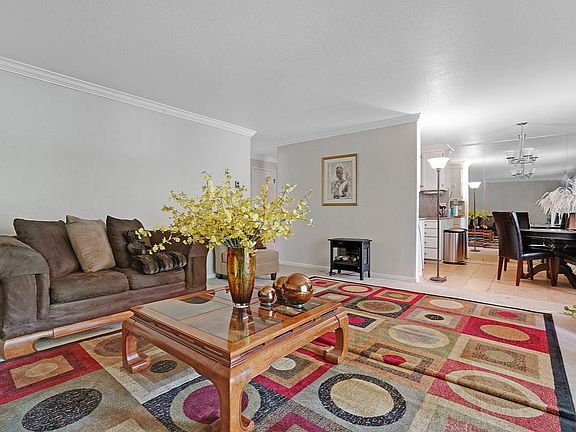 2nd image of 725 Auburn Pl APT 111