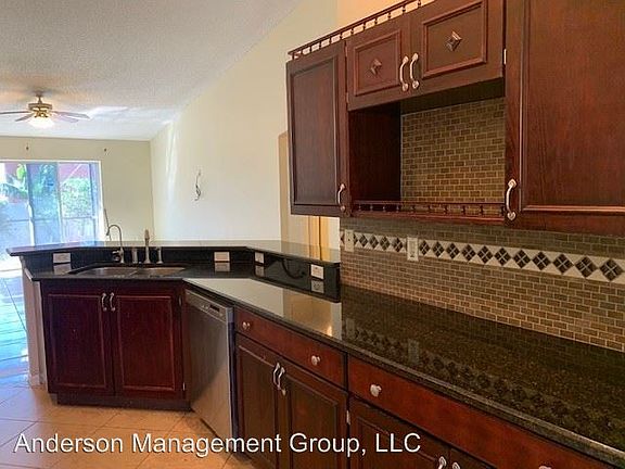 5th image of 418 Danube Way