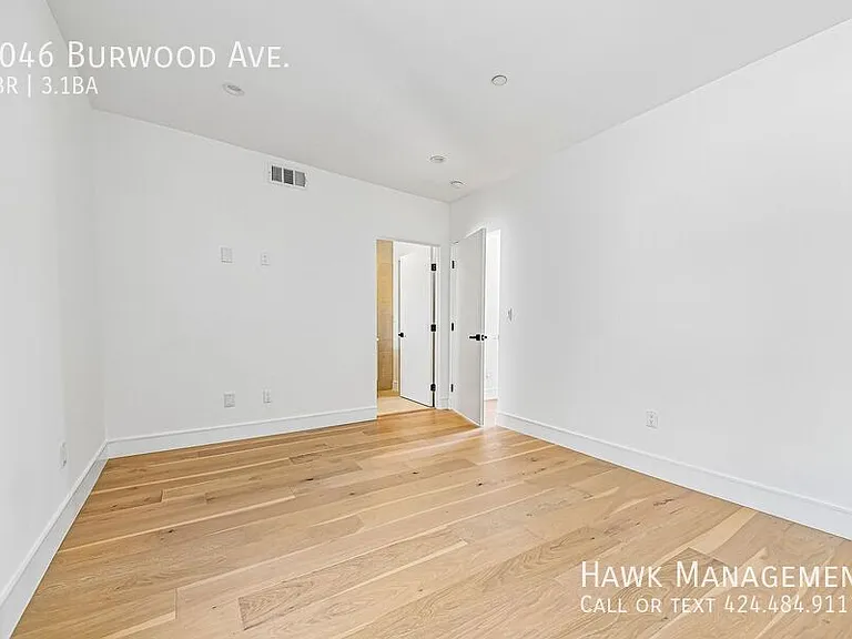 6046 Burwood Ave — Photo 30