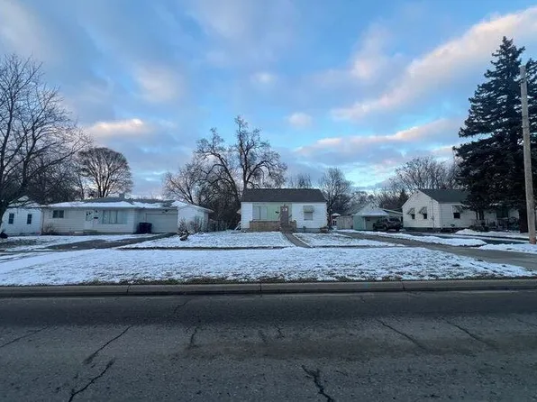 3225 Leith St, Flint, MI 48506