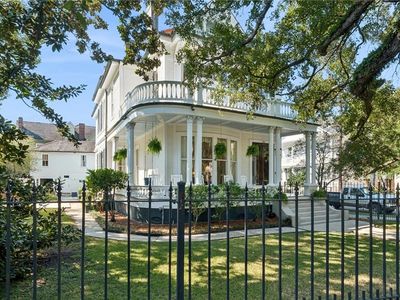 5534 Saint Charles Ave, New Orleans, LA, 70115