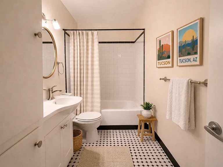L6 — Photo 33
