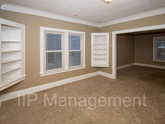 4th image of 3168 Meadowbrook Blvd #1