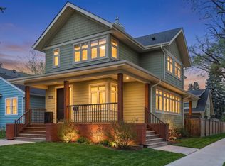11002 University Ave NW, Edmonton, AB T6G 1Y3