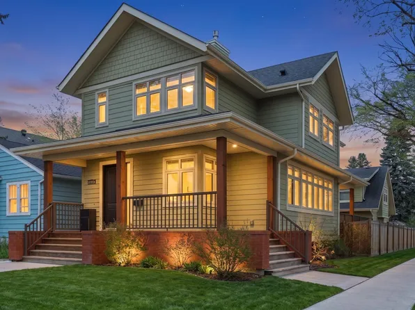 11002 University Ave NW, Edmonton, AB T6G 1Y3
