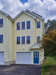 39 Meola Ave, Worcester, MA, 01606
