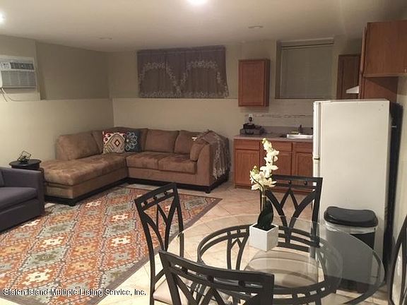 2nd image of 69 Santa Monica Ln