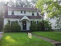 1st image of 717 Lincoln Ave