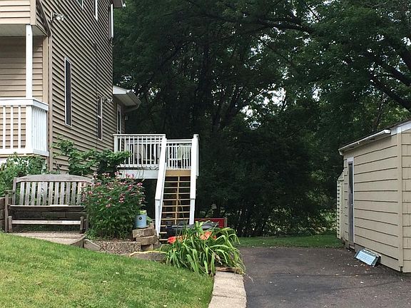 4th image of 2590 Germain St
