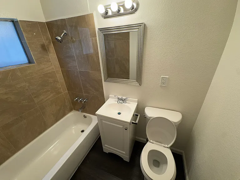 1468 S Palomares St #8 — Photo 7