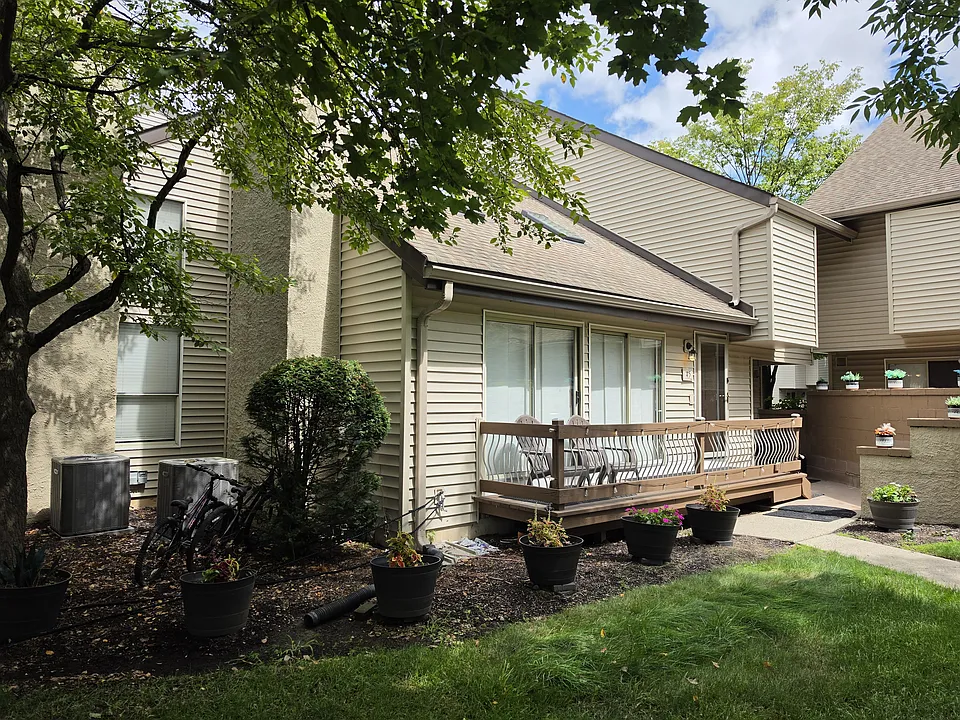 45 Denise Dr