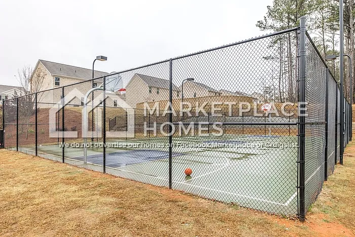 1274 Fendt Dr — Photo 37
