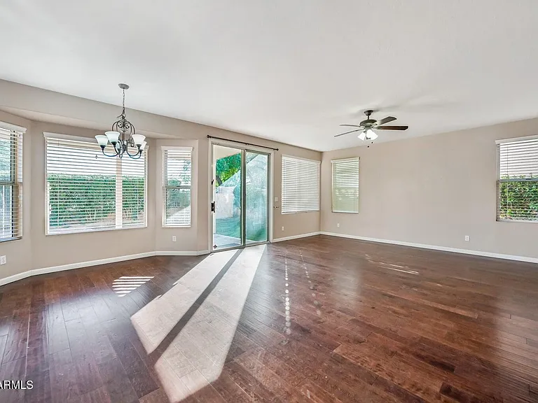 6191 W Shannon St — Photo 17