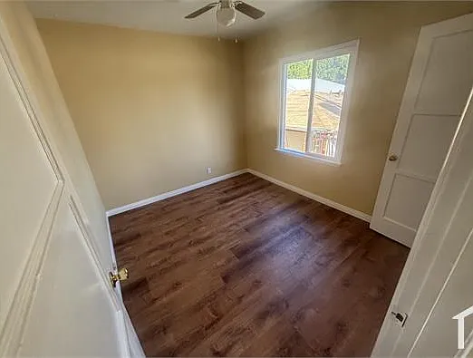 2040 W Florence Ave #8 — Photo 9