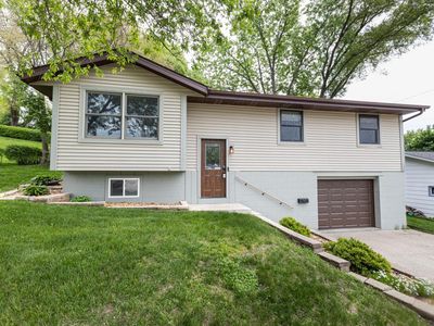 1339 North 11th AVENUE, West Bend, WI, 53090