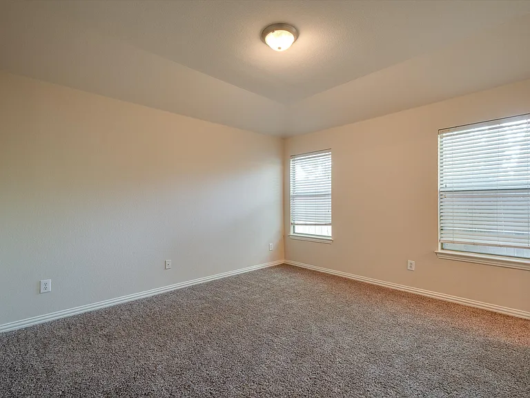 121 Cliff Heights Cir — Photo 20