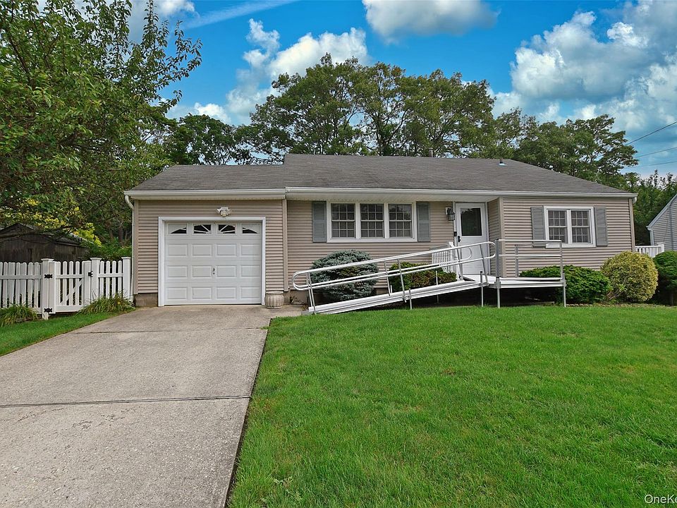 1st image of 203 Sterling Street