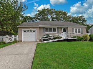 203 Sterling St, Port Jefferson Station, NY 11776