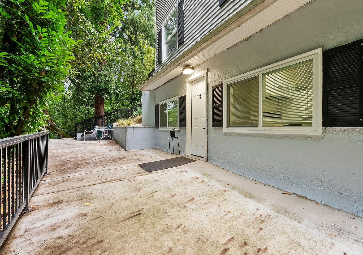 3812 R St — Photo 1