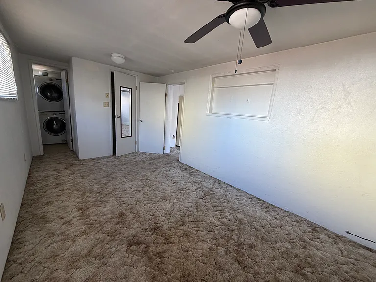 222 Elder Ave — Photo 35
