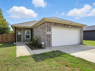 305 Santa Fe St, Alvarado, TX 76009