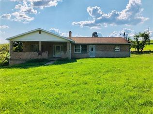 775 Beacom Dr, Beaver, PA 15009