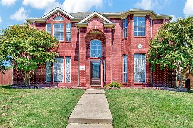 1st image of 9320 Vista Cir