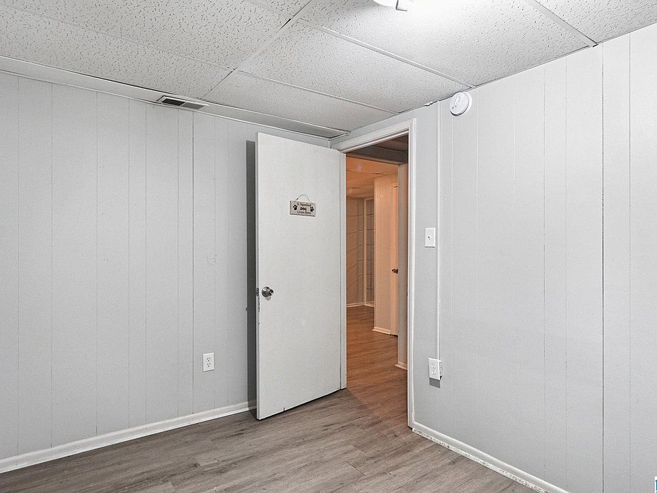 18th image of 9925 Miller Ave