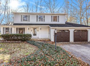 345 Montague Dr, Portage, MI 49024