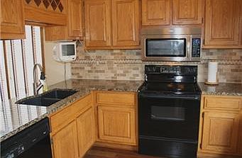 5th image of 6405 Brockway St