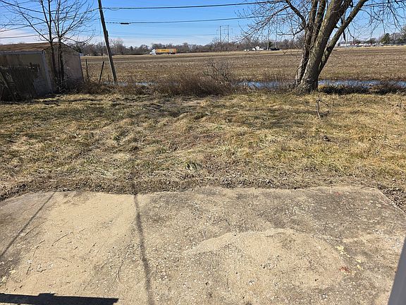2nd image of 739 Saint Martin Dr