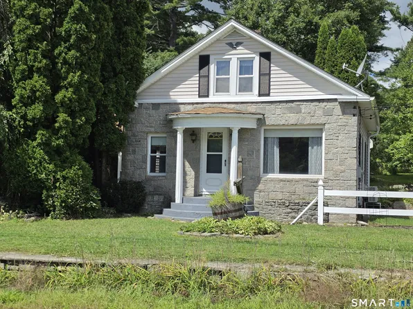 506 Church Street, Putnam, CT 06260