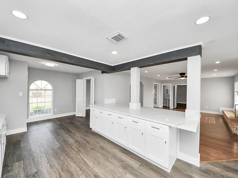 15423 Ridingwood Dr — Photo 16