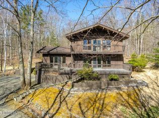 119 Fawn Ridge Way, East Nassau, NY 12062