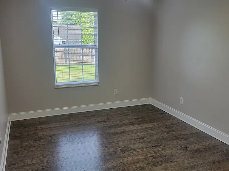 7258 Ghiradelli Rd — Photo 34