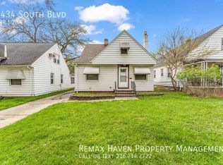 5434 South Blvd, Maple Heights, OH 44137