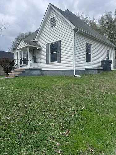 1823 E Glenwood Ave Photo 1