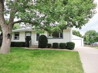 3623 Kelling St, Davenport, IA 52806