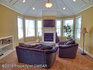 Master Suite Sitting area