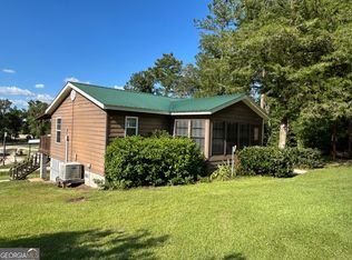 2264 Carter Bight Landing Rd, Surrency, GA 31563