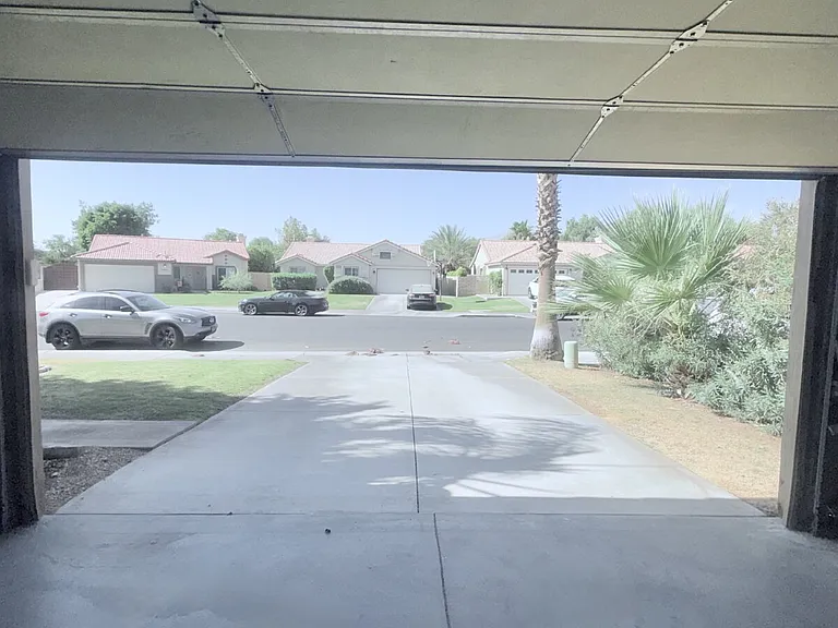 78880 Sanita Dr — Photo 47
