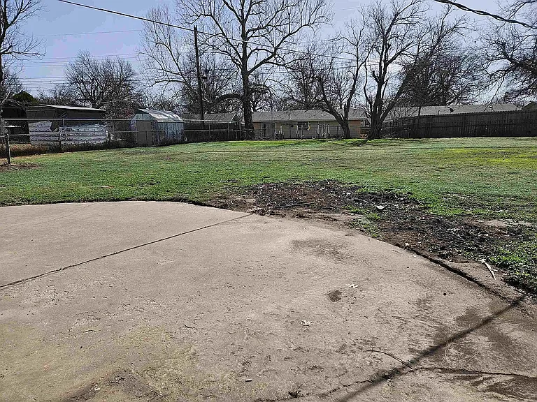 1801 Chickasaw Dr — Photo 22