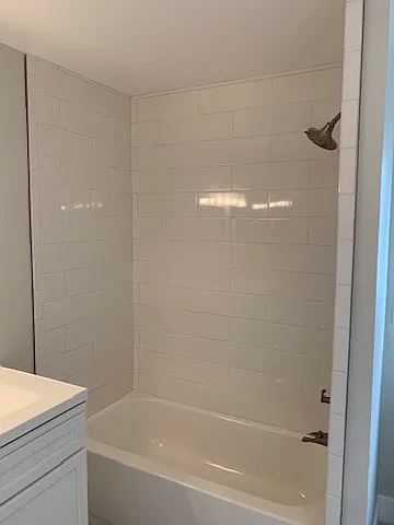 1846 Oxford Ave — Photo 8