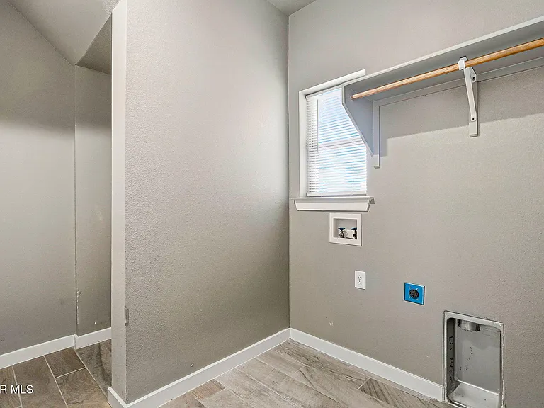 14724 Tierra Fortaleza Ave — Photo 27