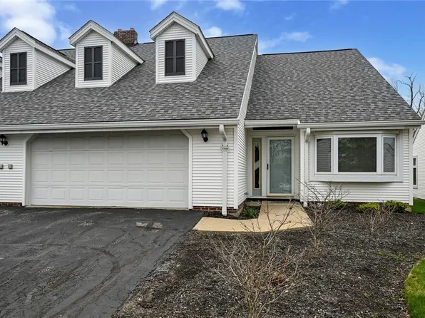 5780 Emerald Ridge Pkwy, Solon, OH 44139