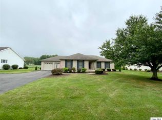 132 Columbus Rd, Fredericktown, OH 43019